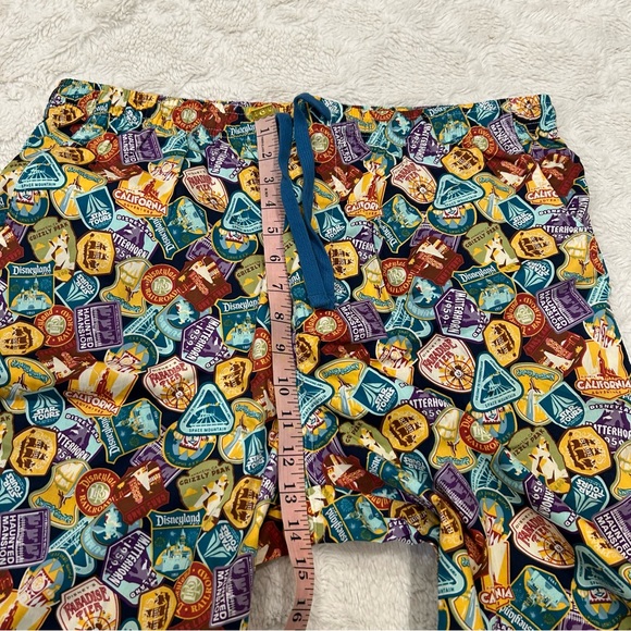 Disney Parks - Disneyland Destination Souvenir Travel Printed Lounge Pants Large - Picture 5 of 10